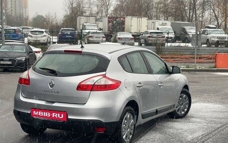 Renault Megane III, 2012 год, 580 000 рублей, 2 фотография