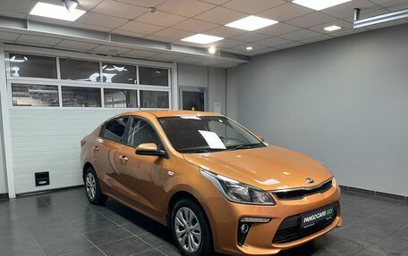 KIA Rio IV, 2019 год, 1 595 000 рублей, 3 фотография