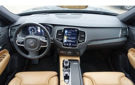 Volvo XC90 II рестайлинг, 2022 год, 7 800 000 рублей, 10 фотография