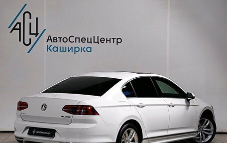 Volkswagen Passat B8 рестайлинг, 2016 год, 1 759 000 рублей, 2 фотография