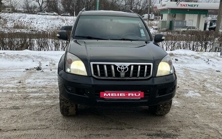 Toyota Land Cruiser Prado 120 рестайлинг, 2008 год, 2 100 000 рублей, 5 фотография