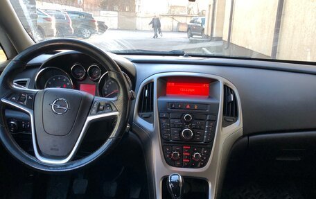 Opel Astra J, 2011 год, 620 000 рублей, 8 фотография