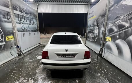 Volkswagen Passat B5+ рестайлинг, 1998 год, 267 000 рублей, 2 фотография