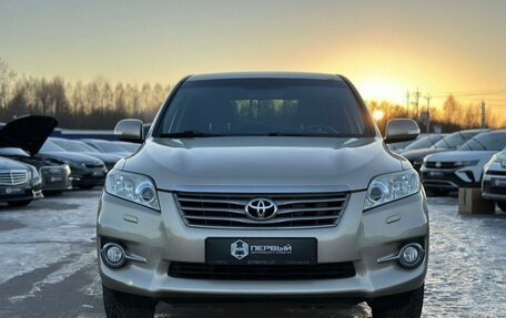 Toyota RAV4, 2010 год, 1 750 000 рублей, 2 фотография