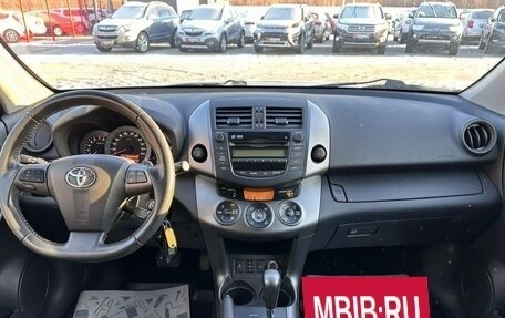 Toyota RAV4, 2010 год, 1 750 000 рублей, 17 фотография