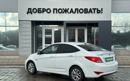 Hyundai Solaris II рестайлинг, 2015 год, 989 000 рублей, 5 фотография