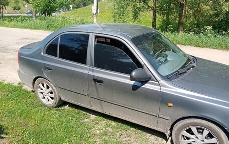 Hyundai Accent II, 2005 год, 400 000 рублей, 2 фотография