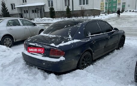 Hyundai Sonata IV рестайлинг, 2002 год, 400 000 рублей, 2 фотография