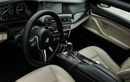 BMW 5 серия, 2011 год, 1 490 000 рублей, 7 фотография