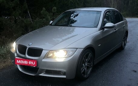 BMW 3 серия, 2007 год, 750 000 рублей, 3 фотография