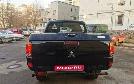 Mitsubishi L200 IV рестайлинг, 2008 год, 1 200 000 рублей, 2 фотография