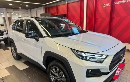 Toyota RAV4, 2024 год, 4 600 000 рублей, 3 фотография