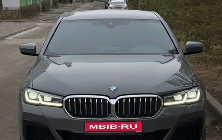 BMW 5 серия, 2021 год, 4 200 000 рублей, 1 фотография