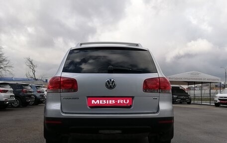 Volkswagen Touareg III, 2006 год, 799 000 рублей, 8 фотография