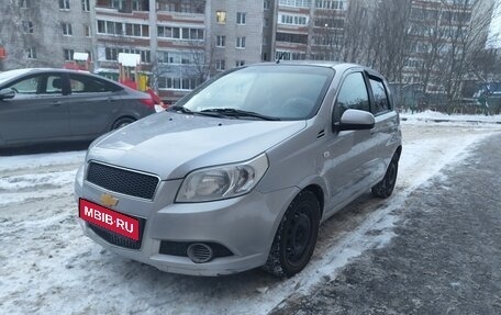 Chevrolet Aveo III, 2010 год, 569 000 рублей, 1 фотография