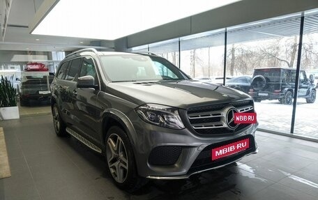 Mercedes-Benz GLS, 2017 год, 4 400 000 рублей, 3 фотография