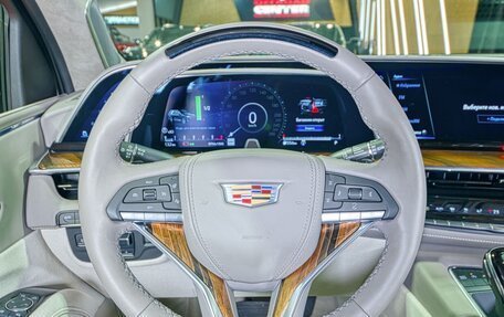 Cadillac Escalade V, 2024 год, 21 306 000 рублей, 13 фотография