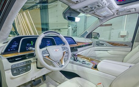 Cadillac Escalade V, 2024 год, 21 306 000 рублей, 11 фотография