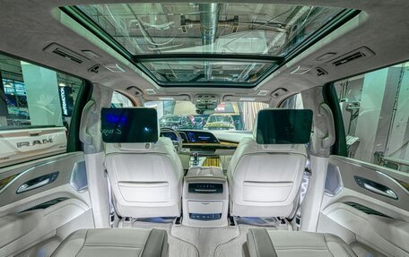 Cadillac Escalade V, 2024 год, 21 306 000 рублей, 23 фотография