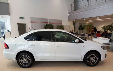 Volkswagen Polo VI (EU Market), 2015 год, 1 025 000 рублей, 8 фотография