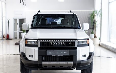 Toyota Land Cruiser Prado, 2024 год, 13 200 000 рублей, 4 фотография