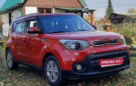 KIA Soul II рестайлинг, 2015 год, 1 100 000 рублей, 5 фотография