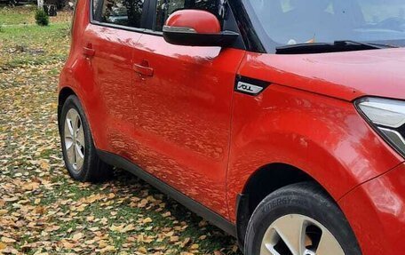 KIA Soul II рестайлинг, 2015 год, 1 100 000 рублей, 9 фотография