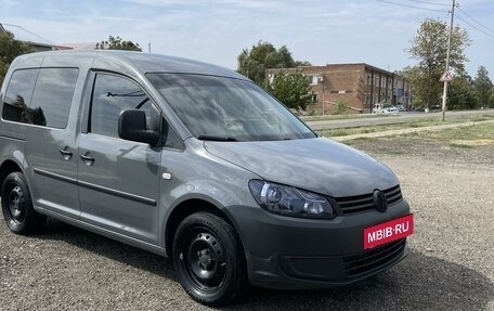 Volkswagen Caddy III рестайлинг, 2012 год, 1 650 000 рублей, 2 фотография