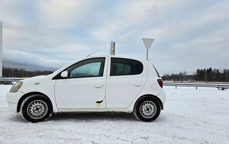 Toyota Vitz, 2000 год, 450 000 рублей, 2 фотография