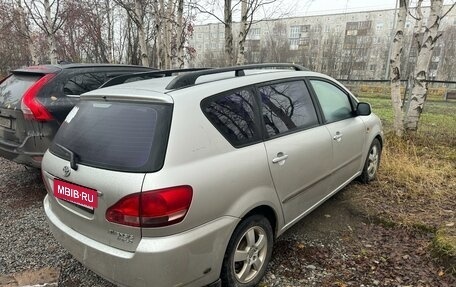 Toyota Avensis Verso I рестайлинг, 2001 год, 750 000 рублей, 3 фотография