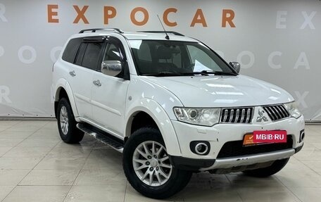 Mitsubishi Pajero Sport II рестайлинг, 2013 год, 1 717 000 рублей, 3 фотография