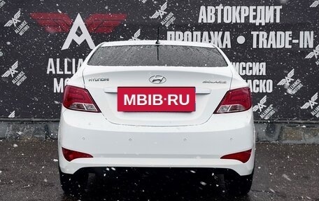 Hyundai Solaris II рестайлинг, 2014 год, 1 100 000 рублей, 6 фотография