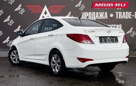 Hyundai Solaris II рестайлинг, 2014 год, 1 100 000 рублей, 5 фотография