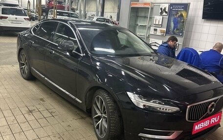 Volvo S90 II рестайлинг, 2018 год, 3 450 000 рублей, 6 фотография