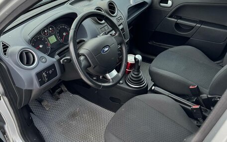 Ford Fiesta, 2008 год, 920 000 рублей, 16 фотография