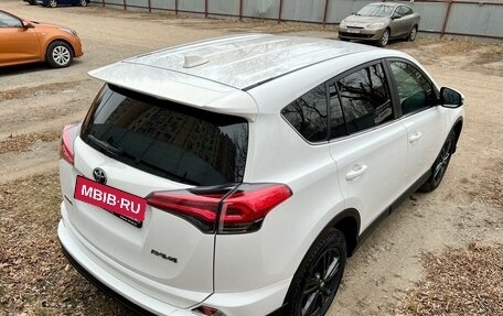 Toyota RAV4, 2018 год, 2 750 000 рублей, 7 фотография