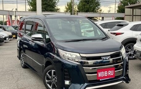 Toyota Noah III, 2021 год, 3 000 000 рублей, 4 фотография