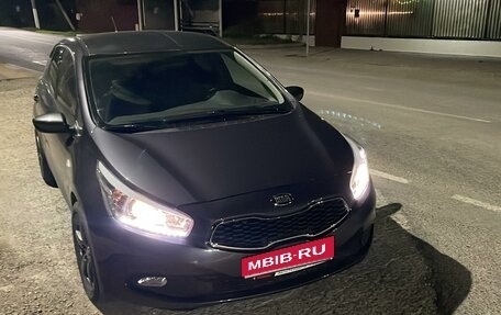 KIA cee'd III, 2014 год, 1 290 000 рублей, 1 фотография