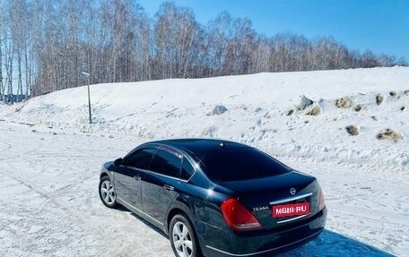 Nissan Teana, 2003 год, 600 000 рублей, 26 фотография