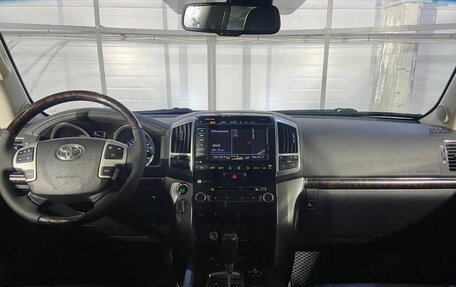 Toyota Land Cruiser 200, 2013 год, 3 300 000 рублей, 13 фотография