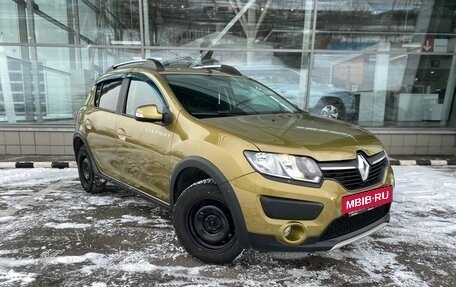 Renault Sandero II рестайлинг, 2015 год, 1 087 000 рублей, 3 фотография