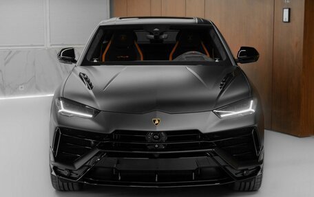 Lamborghini Urus I, 2024 год, 45 000 000 рублей, 6 фотография