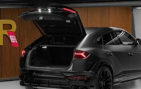 Lamborghini Urus I, 2024 год, 45 000 000 рублей, 11 фотография