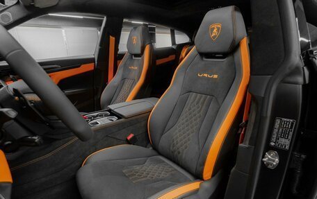 Lamborghini Urus I, 2024 год, 45 000 000 рублей, 16 фотография