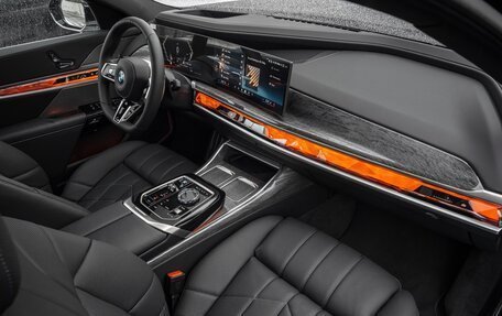 BMW 7 серия, 2024 год, 21 800 000 рублей, 17 фотография