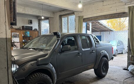 Nissan Navara (Frontier), 2006 год, 2 050 000 рублей, 2 фотография