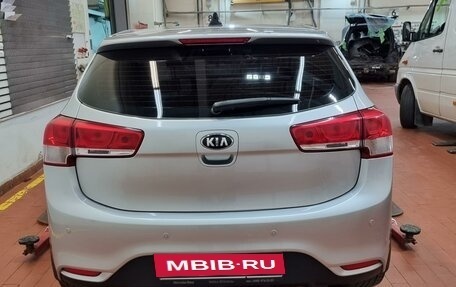 KIA Rio III рестайлинг, 2015 год, 1 250 000 рублей, 6 фотография