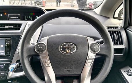 Toyota Prius Alpha I (ZVW40/41), 2016 год, 1 598 000 рублей, 9 фотография