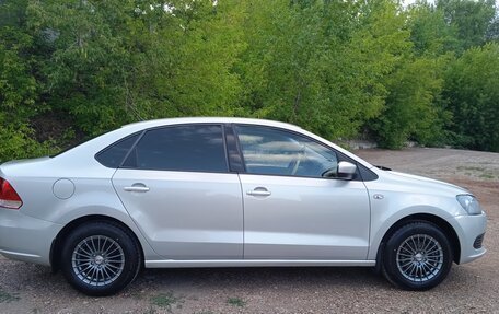 Volkswagen Polo VI (EU Market), 2014 год, 850 000 рублей, 4 фотография