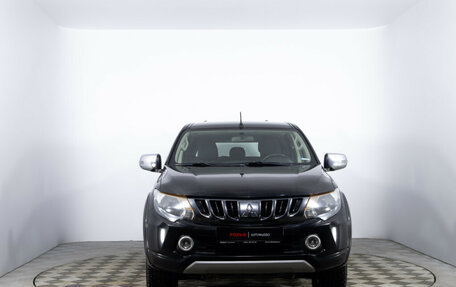 Mitsubishi L200 IV рестайлинг, 2017 год, 2 590 000 рублей, 2 фотография